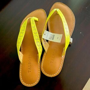 NWT Lime and leather sandals
